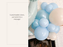 Load image into Gallery viewer, Whale Balloon Kit