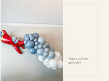 Load image into Gallery viewer, Airplane Blue Ombre Balloon Kit