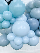 Load image into Gallery viewer, Retro Race Car Balloon Kit