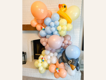 Load image into Gallery viewer, Splish Splash Baby Bash Balloon Kit
