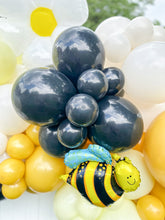 Load image into Gallery viewer, Bee Balloon Kit
