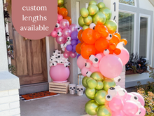 Load image into Gallery viewer, Halloween Balloon Garland with Eyeball Balloons
