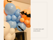 Load image into Gallery viewer, Blue Halloween Balloon Kit
