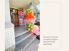 Load image into Gallery viewer, Halloween Balloon Garland with Eyeball Balloons
