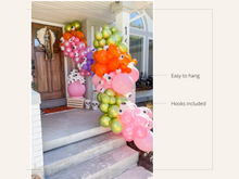 Load image into Gallery viewer, Halloween Balloon Garland with Eyeball Balloons
