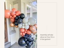 Load image into Gallery viewer, Classic Halloween Balloon Kit
